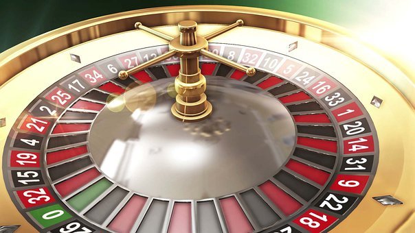 What are the main casino games?